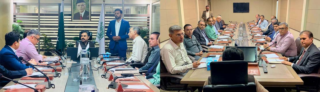 کراچی: وزیر توانائی سندھ ناصر حسین شاہ نے ہدایت کی ہے کہ سولر اور ونڈ پاور کے منصوبوں پر کام کو تیز کیا جاۓ سولر اور ونڈ پاور کے نۓ منصوبوں کے لیے بجٹ میں رقم مختص کی جارہی ہے یہ بات انہوں نے محکمہ توانائی کے جاٸزہ اجلاس سے خطاب کرتے ہوۓ کہی